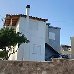 Navarino Bay Panoramic View - Golden Sunset House, Pyla Apartment *