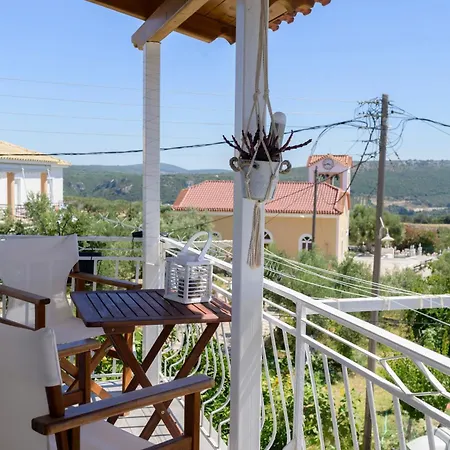 Navarino Bay Panoramic View - Golden Sunset House, Pyla アパート