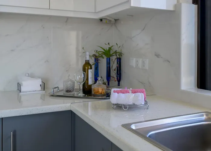 Navarino Bay Panoramic View - Golden Sunset House, Pyla