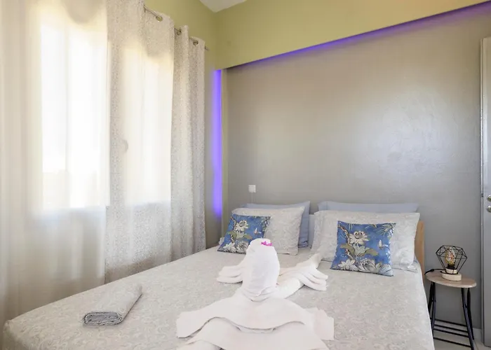 Navarino Bay Panoramic View - Golden Sunset House, Pyla *